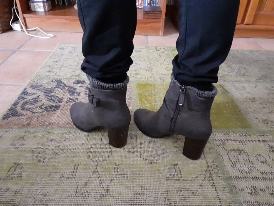 Botas de senhora 39