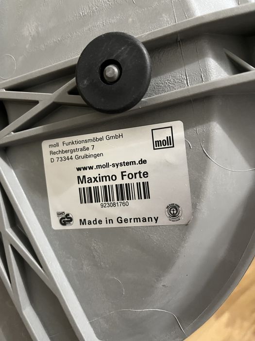 Moll Maximo Forte. Krzesło obrotowe dla dzieci