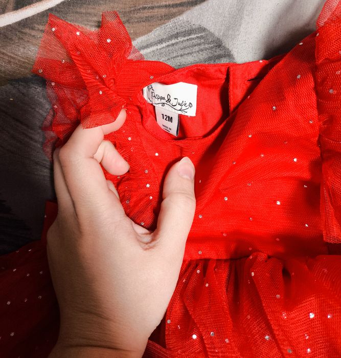 Сукня на 12 місяців