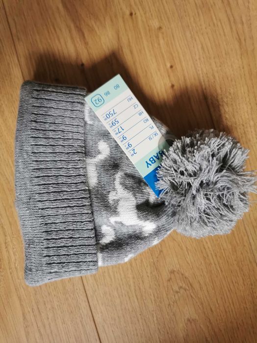 Czapka dla chłopca rozmiar 92 dinozaury