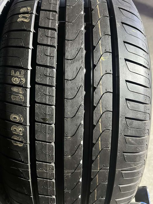 245/40/19 R19 Pirelli Cinturato P7 4шт нові