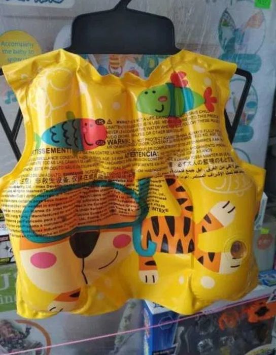 Жилет Intex Рибки надувний дитячий для плавання