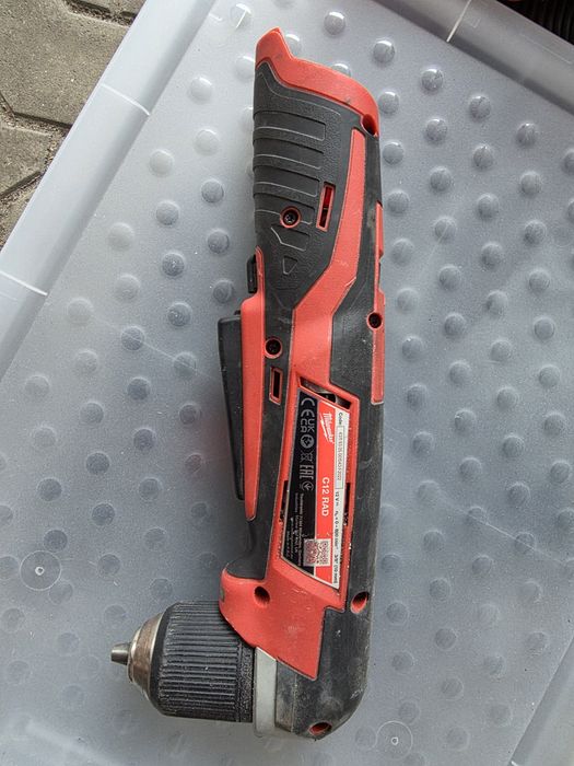 Wiertarka kątowa Milwaukee m12