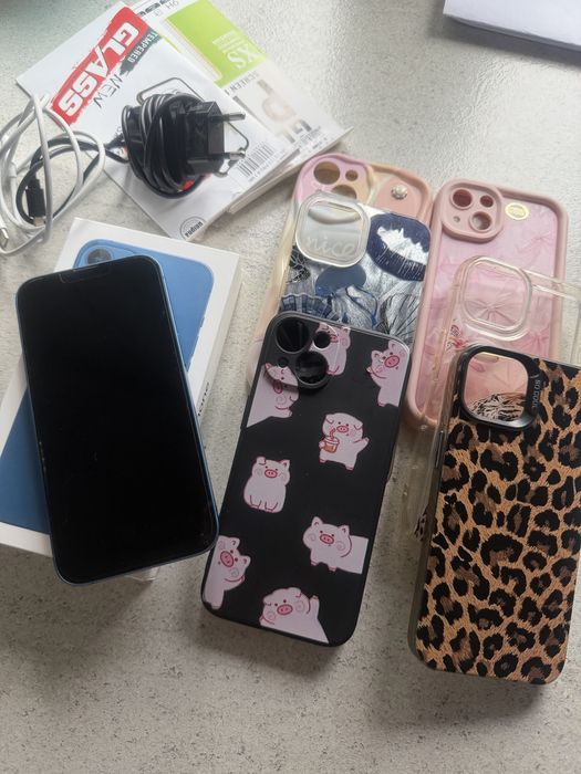 Iphone 13 128GB - telefon