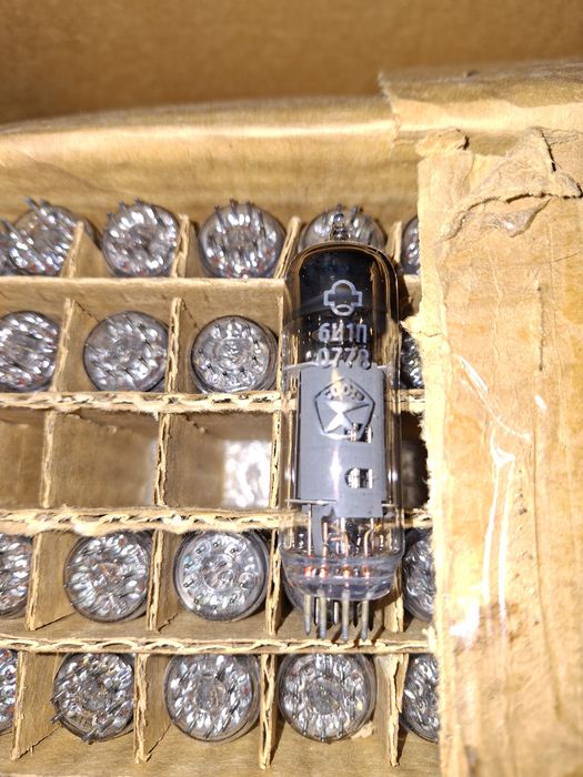 Lampa elektronowa 6i1p nowa