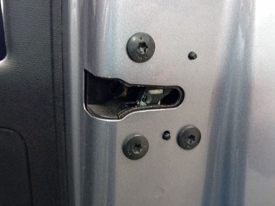 Fechadura / fecho porta frente direito PEUGEOT 308 II