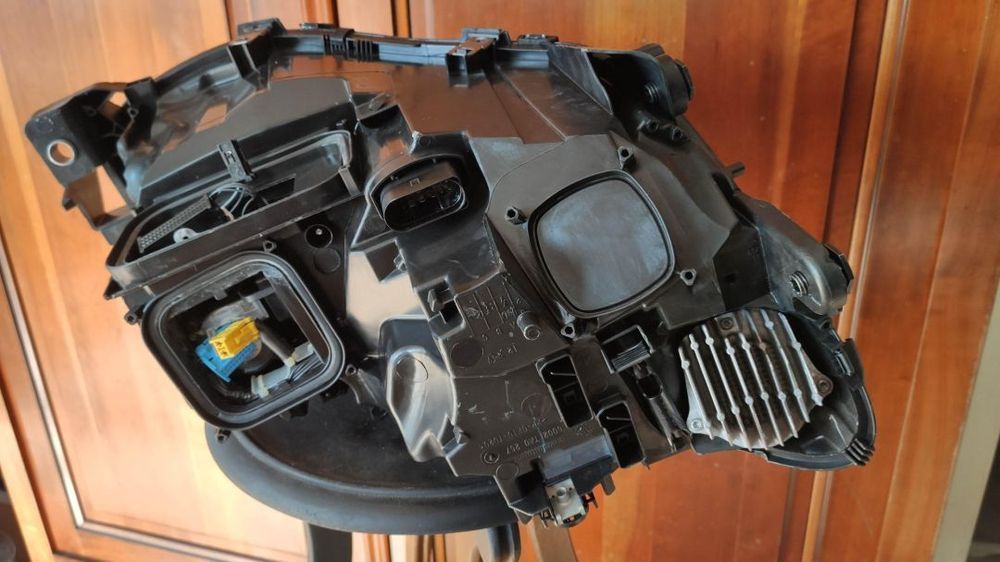 farol esquerdo Mercedes w166 ML GLE Full Led ILS