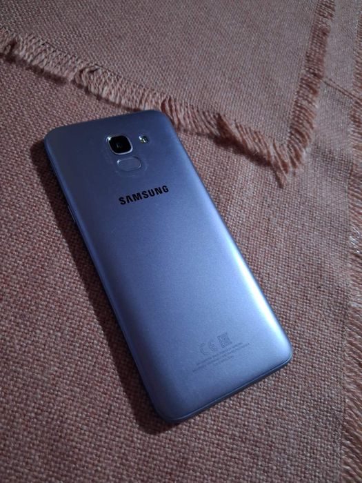 Телефон Samsung Galaxy j6 (2018рік).