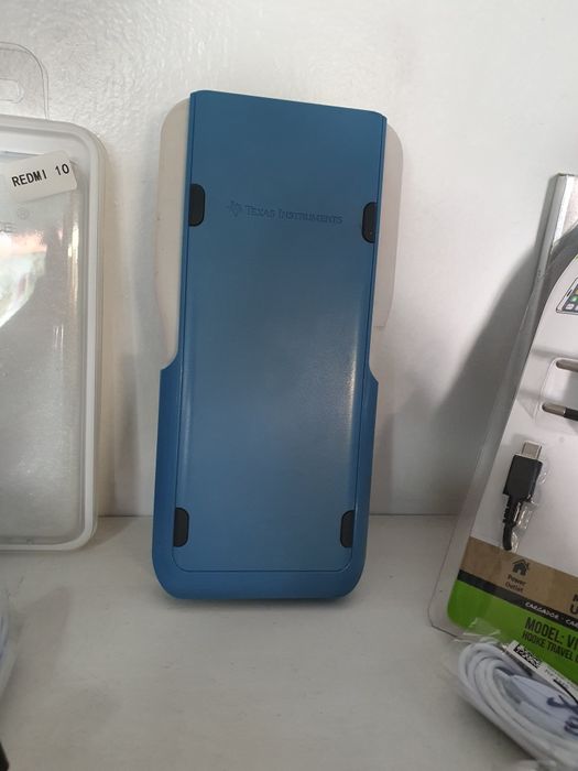 Maquina científica TI 84 plus keypad grande desconto
