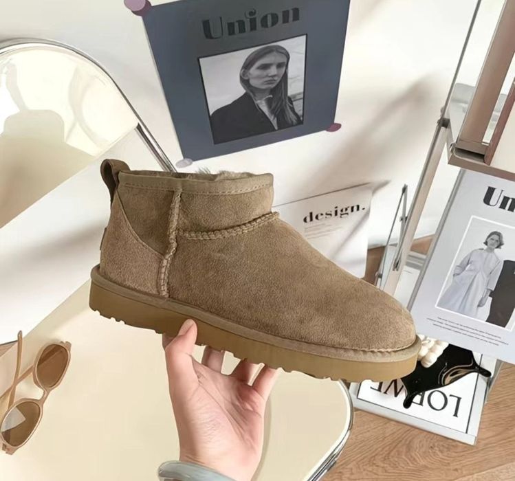 Уггі класичні UGG Classic
