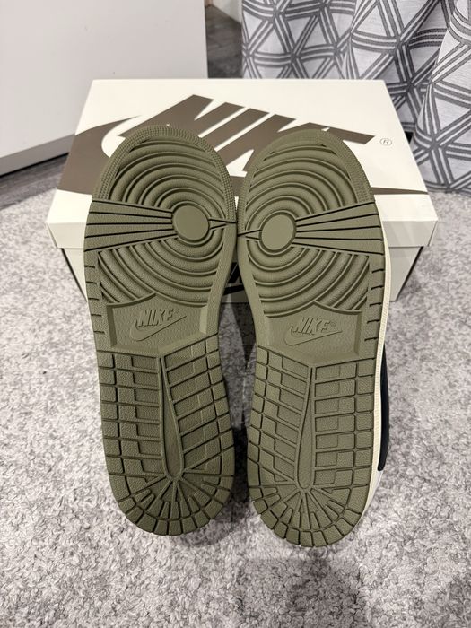 Nike Air Jordan 1 Low Travis Scott Olive – 45.5 – Como Novas