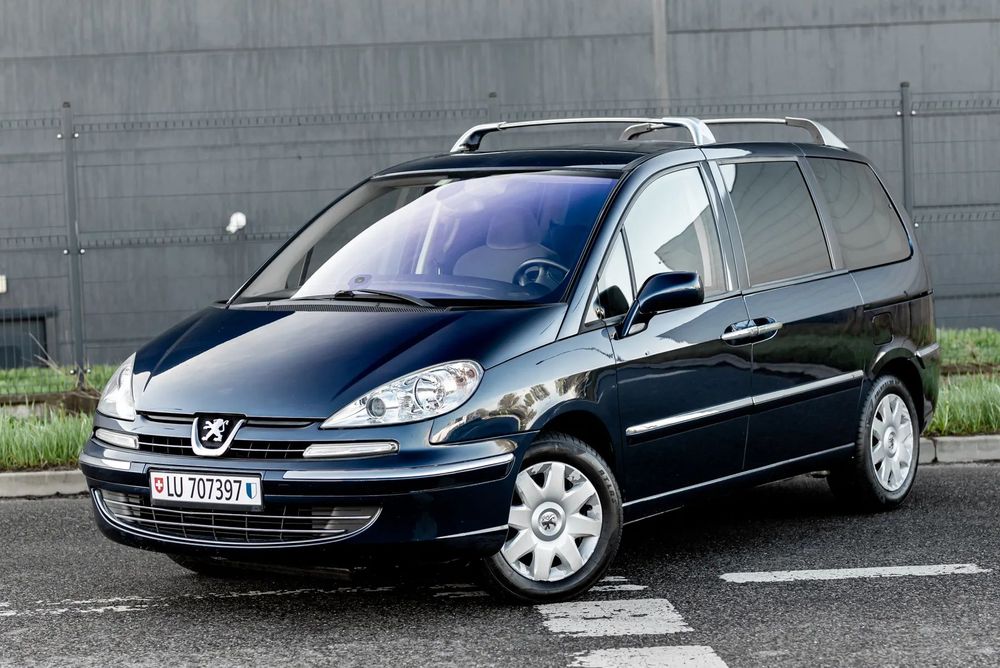 Peugeot 807