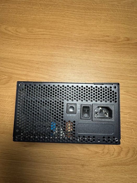 Блок питания Asus ROG Strix 850W