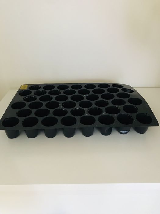 Wielodoniczka na sadzonki rozsadę 45 gniazd