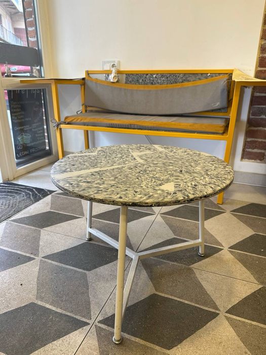 Міні столик круглий