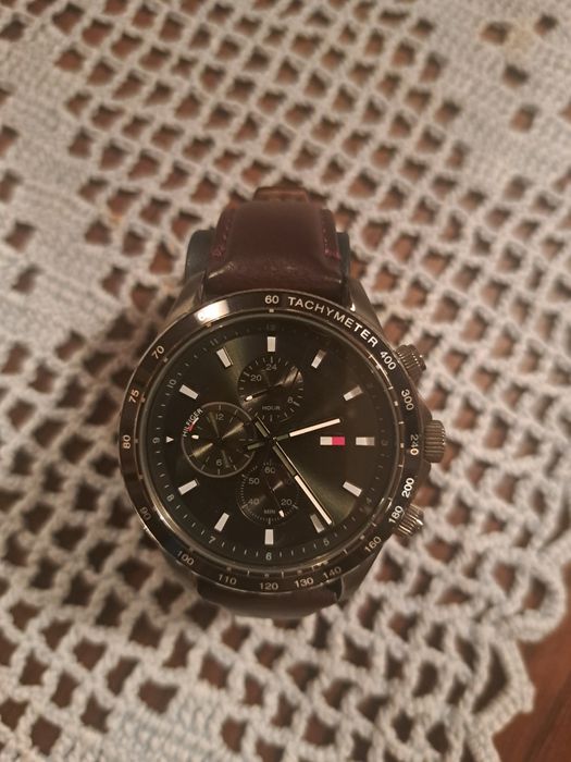 Relogios Tommy Perfeito estado