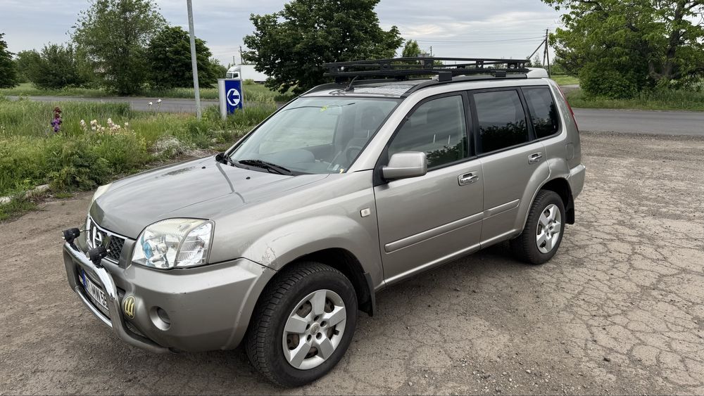 Nissan x-trail 2.2dci
