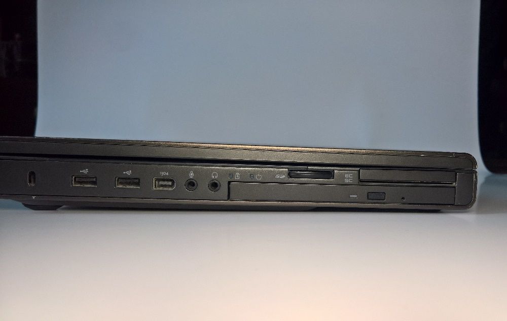 Laptop Dell Precision M6600 i7 EXTREME EDITION 16GB SSD Quadro Office