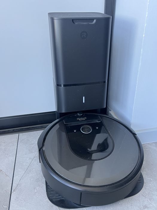 Робот пылесос irobot roomba i7 plus