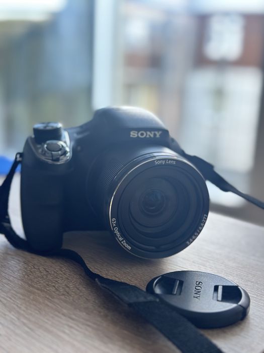 Lustrzanka sony DSC-H400