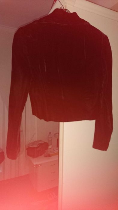 Jaqueta de veludo preto