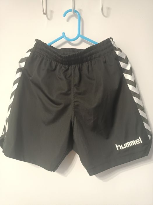 Spodenki Sportowe Hummel 146