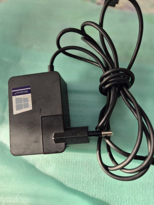 Carregador surfacemodelo A1736 de 24W original