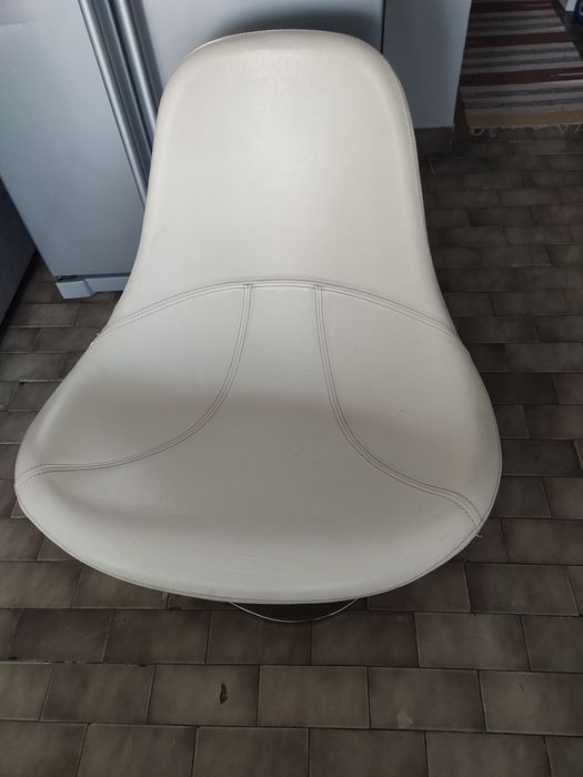 TIRUP Poltrona giratória