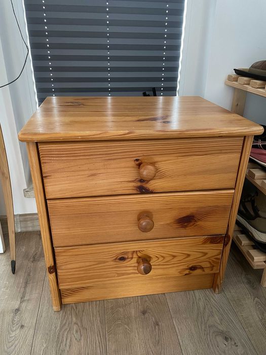 Komoda drewniana z litej sosny 3 szuflady