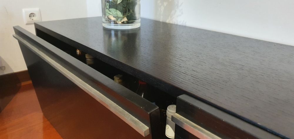 Movel louçeiro como novo em Wengue