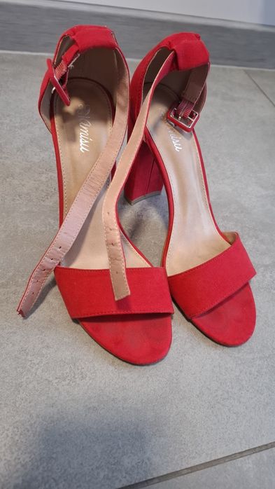 Buty na obcasie, szpilki, na słupku, wysokie, czerwone rozmiar 39