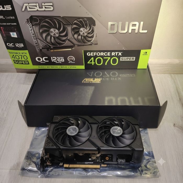 Видеокарта ASUS DUAL RTX 4070 SUPER EVO 12Gb