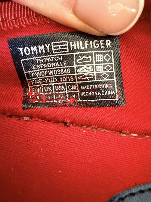 Сліпони Tommy Hilfiger червоно кольору