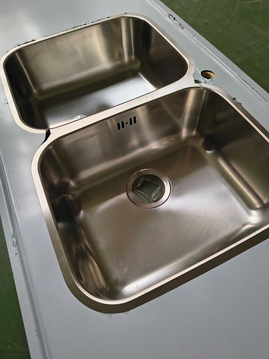 Zlew przemysłowy Franke 103.0476.337 240x60 cm