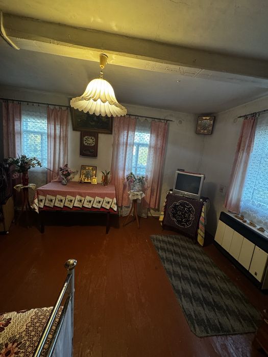 Продаж Будинок с. Кодня 50 сот землі