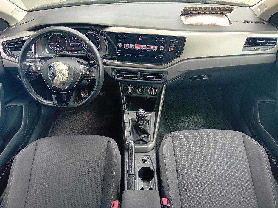 VW Polo 1.6 tdi ( pequeno sinistro )