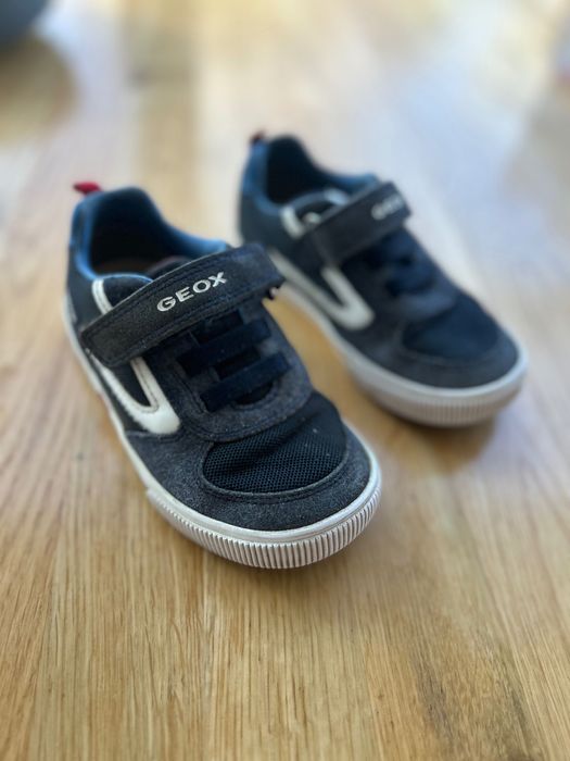 Geox sneakersy dziecięce rozmiar 25