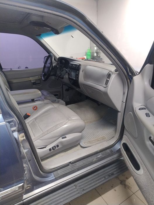 Продам Ford explorer