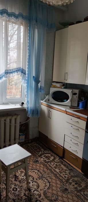 Продається 2- кімнатна квартира  ( Вокзал(