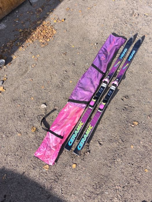 Лижі з кріпленням