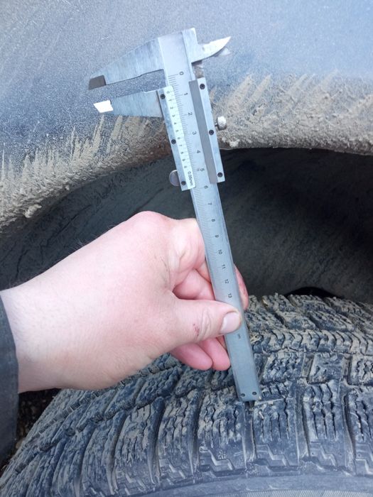 Продам зимові  шини