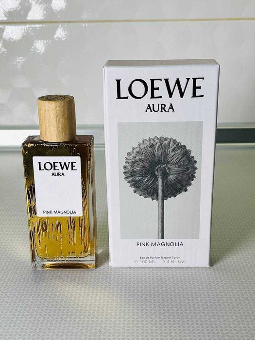 Парфуми Loewe Aura Pink Magnolia