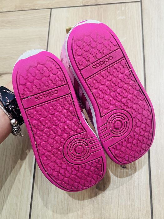 Botki adidas dla dziewczynki 26