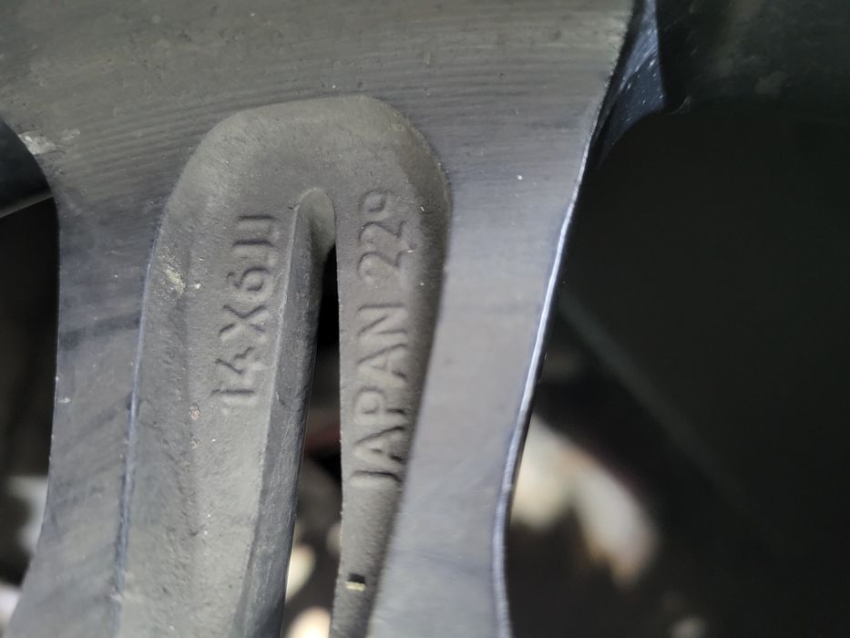 Диски 14" з резиною TOYO