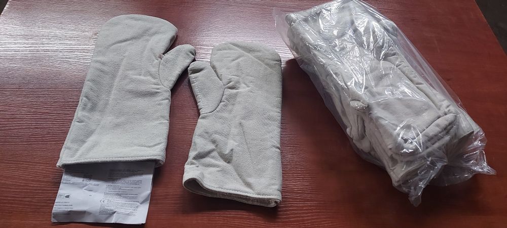 Rękawice z atestami do blach