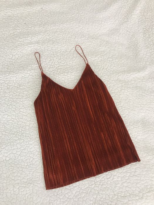 Plisowany top z podszewką na cienkich ramiączkach New Look 34 (XS)