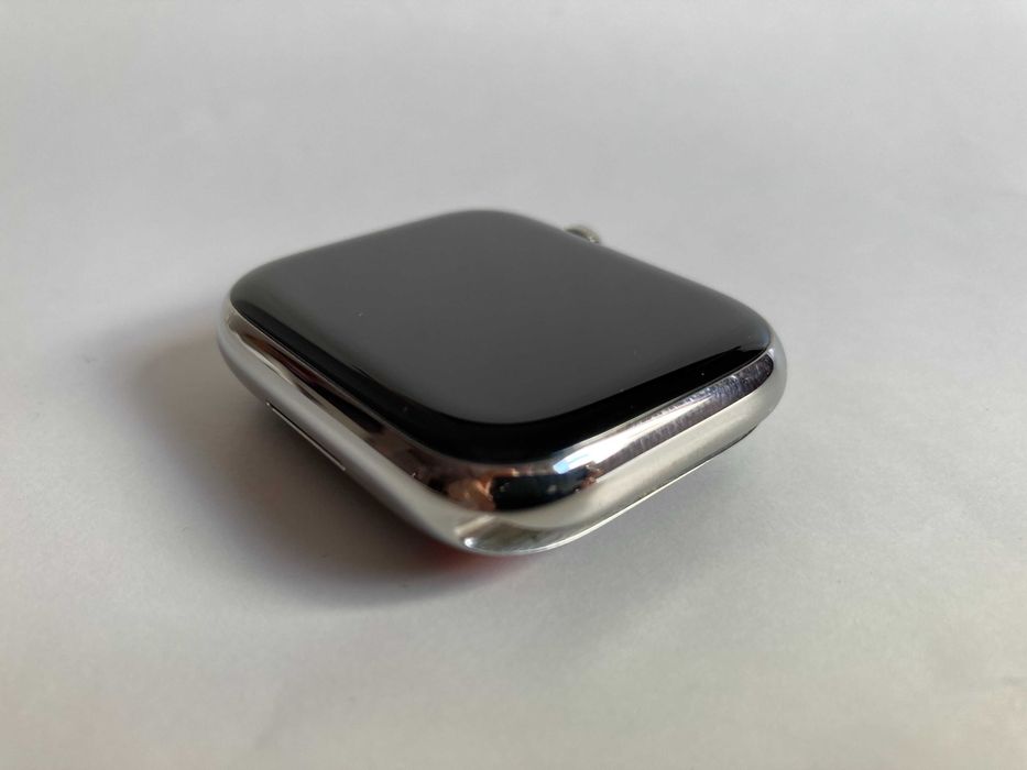 Apple Watch Series 7 - 45mm GPS LTE em AÇO