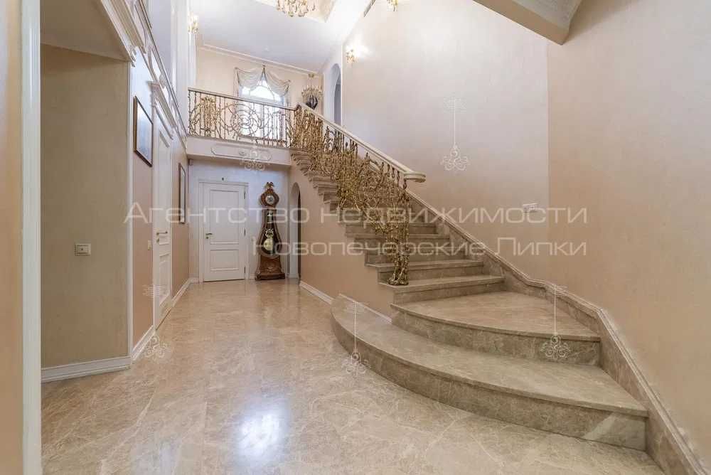 Розкішний будинок з ремонтом + бассейн Мічуріна Печерськ, Звіринецькая