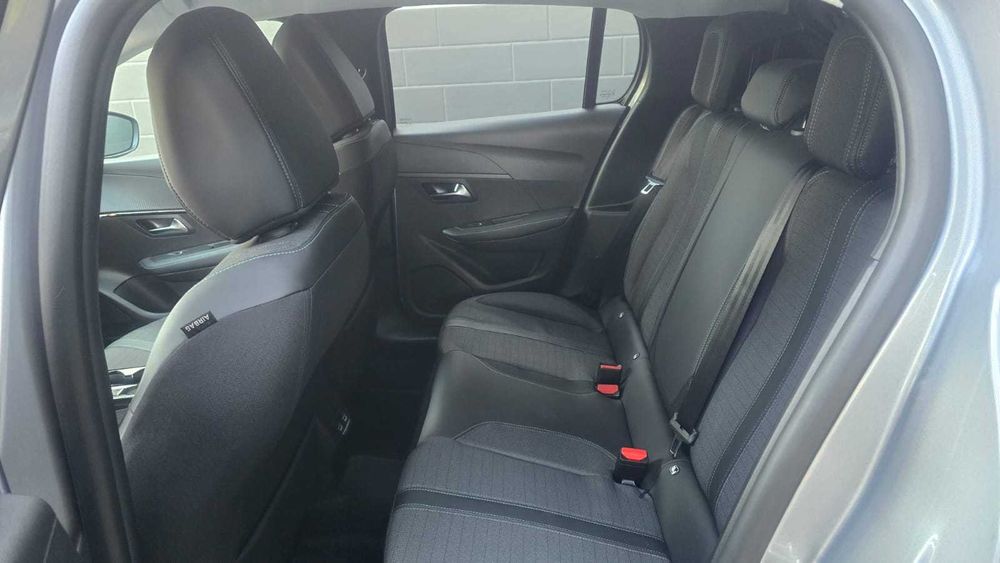 Peugeot 208 1.2 PureTech Allure  -  Salvado