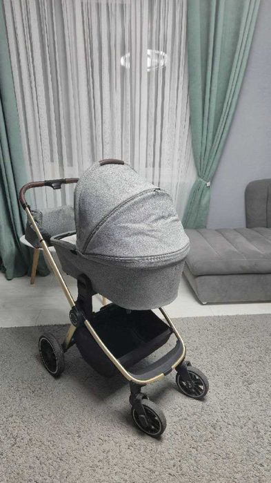 Коляска 2 в 1 Carello Epica